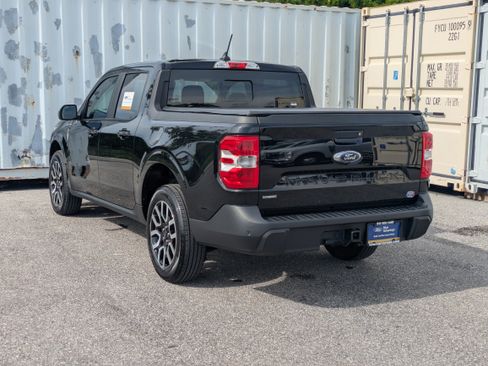 Certified 2024 Ford Maverick Lariat FWD image 7