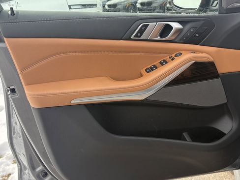 Certified 2024 BMW X5 xDrive40i w/ M Sport Package image 16