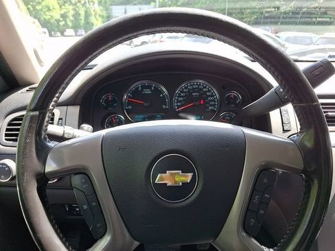 Used 2013 Chevrolet Silverado 2500 LTZ w/ LTZ Plus Package AWD/4WD image 21