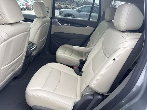 Certified 2024 Cadillac XT6 Premium Luxury w/ LPO, Floor Liner Package image 10