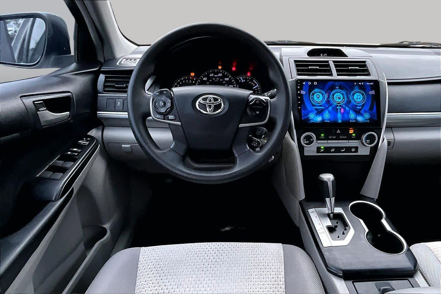 Used 2012 Toyota Camry LE FWD image 8