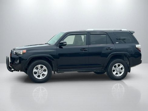 Used 2018 Toyota 4Runner SR5 Premium AWD/4WD image 8