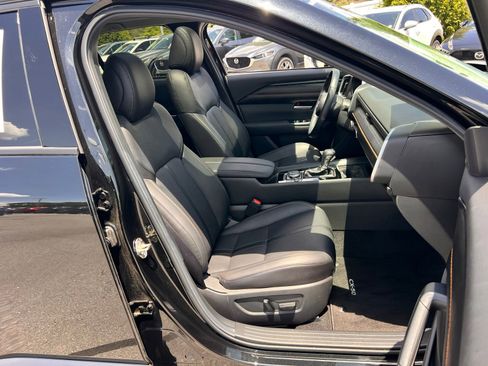 Certified 2026 MAZDA CX-50 AWD 2.5 S w/ Premium Package image 35