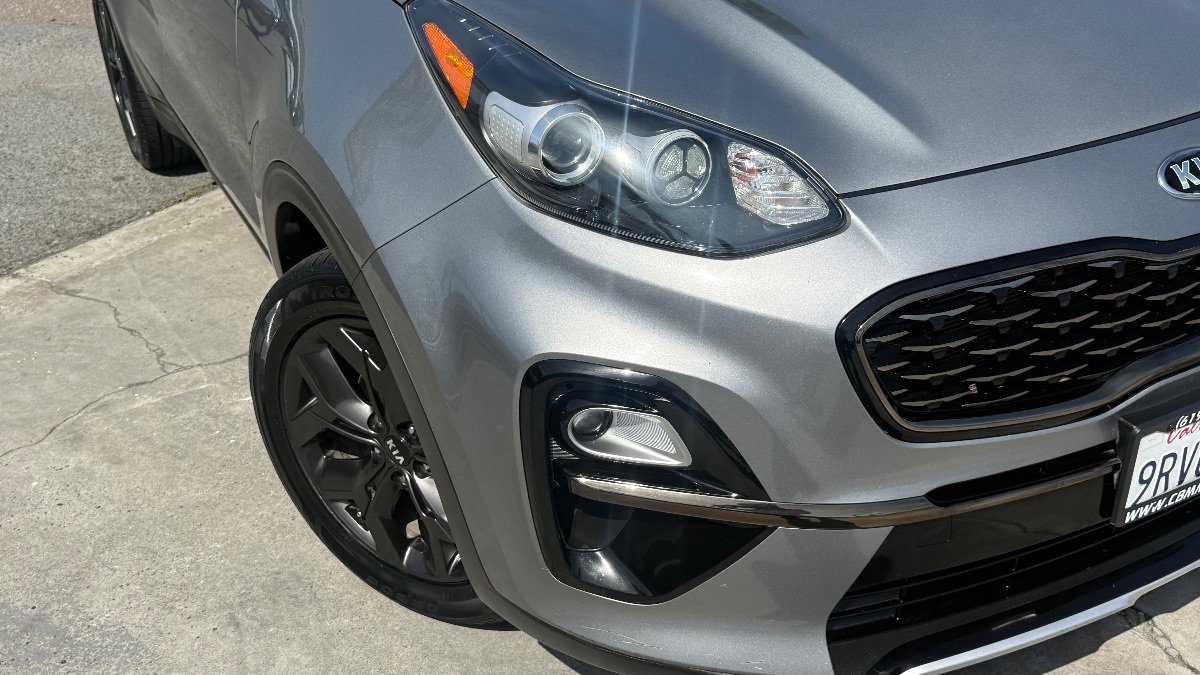 Used 2021 Kia Sportage S FWD image 3