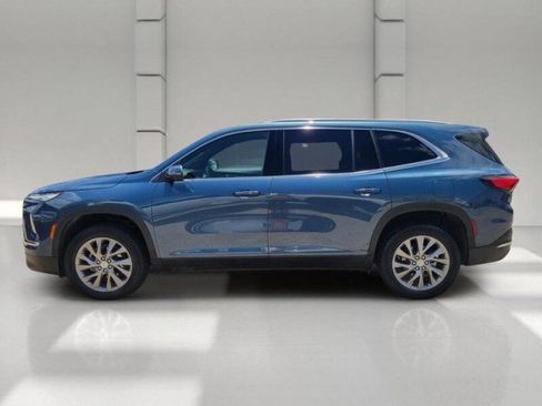 Used 2026 Buick Enclave Preferred FWD image 4