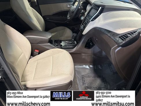 Used 2017 Hyundai Santa Fe Sport AWD/4WD image 18