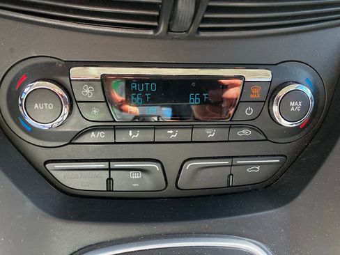 Used 2014 Ford C-MAX SE w/ Equipment Group 201A image 17