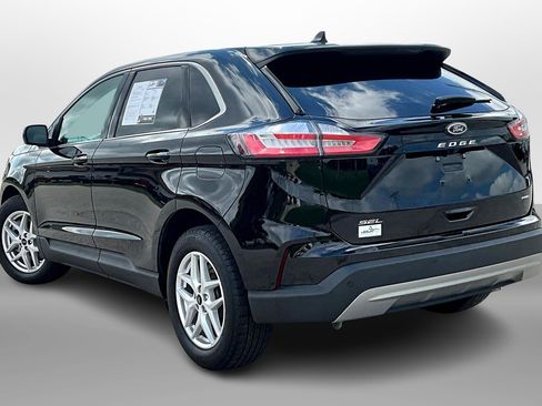 Used 2023 Ford Edge SEL w/ Convenience Package image 10