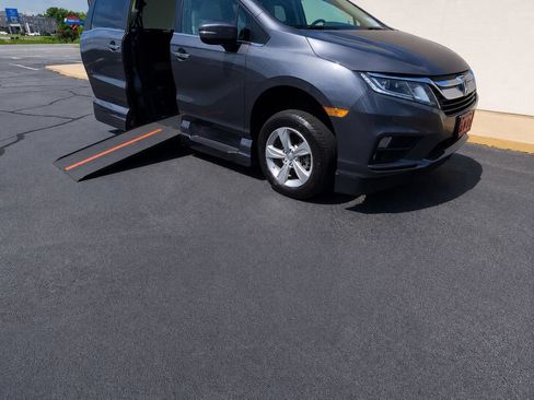 Used 2020 Honda Odyssey EX-L image 3