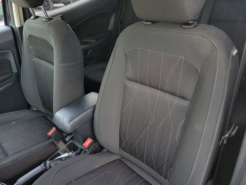 Used 2021 Ford EcoSport SE image 8