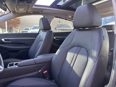 Certified 2025 Hyundai Sonata Limited image 21