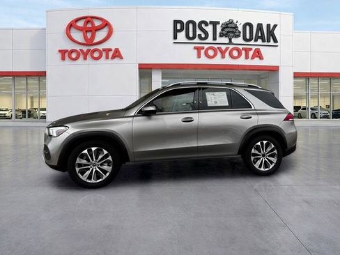 Used 2021 Mercedes-Benz GLE 350 w/ Premium Package image 3