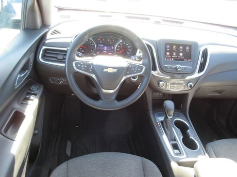 Used 2023 Chevrolet Equinox LT image 15