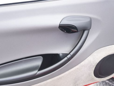 Used 1997 Porsche Boxster RWD image 26