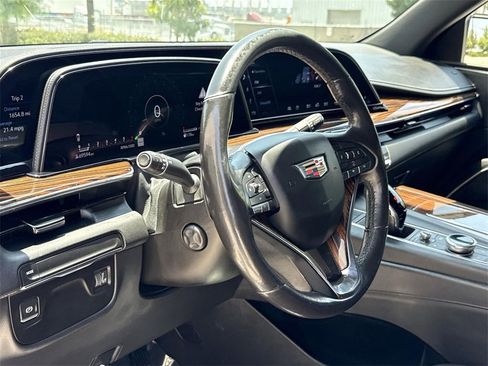 Used 2021 Cadillac Escalade ESV Luxury image 9