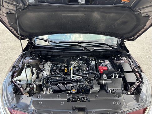 Used 2024 Nissan Altima 2.5 SV w/ SV Premium Package FWD image 44