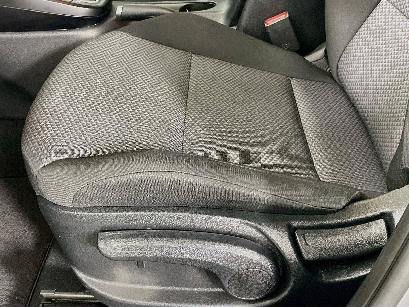 Certified 2025 Kia Soul LX w/ LX Technology Package FWD image 21