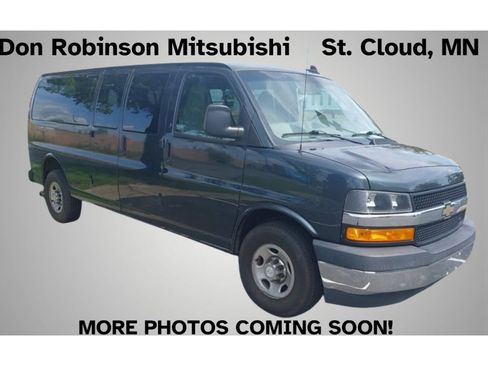 Used 2018 Chevrolet Express 3500 LT w/ LT Preferred Equipment Group RWD image 1
