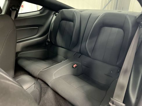 Used 2021 Ford Mustang GT w/ Equipment Group 301A RWD image 22