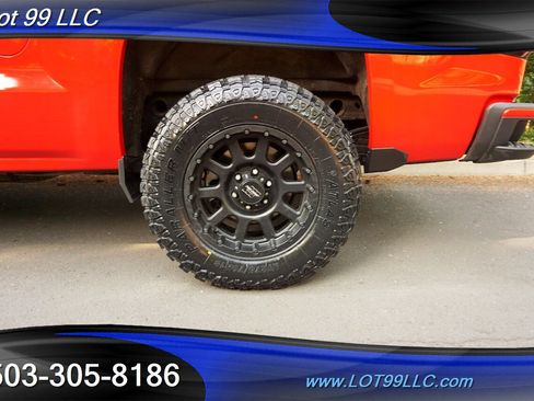 Used 2018 Chevrolet Silverado 1500 LT w/ All Star Edition image 3