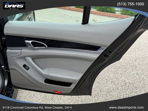 Used 2013 Porsche Panamera Platinum Edition RWD image 31