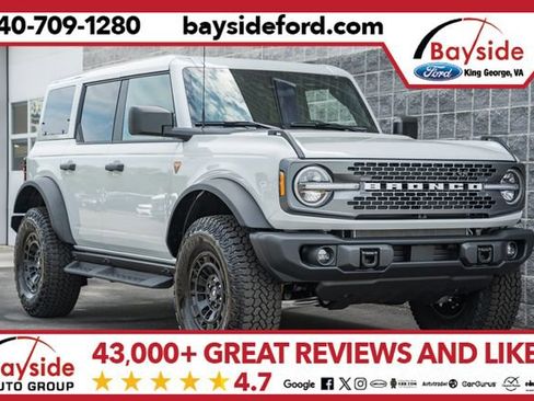 New 2026 Ford Bronco Badlands w/ Sasquatch Package AWD/4WD image 1