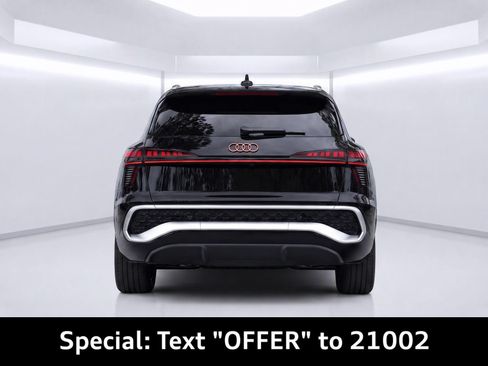 Certified 2026 Audi Q3 quattro 2.0T AWD/4WD image 4