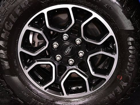 Used 2023 Ford F150 XLT w/ Equipment Group 302A High image 9