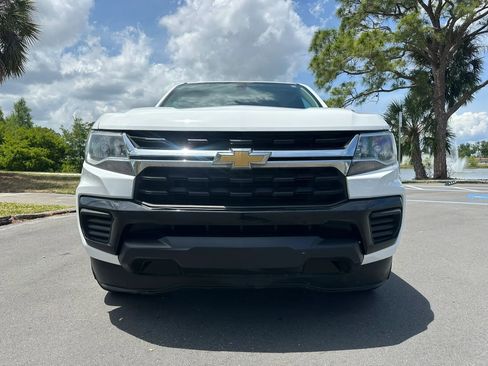 Used 2022 Chevrolet Colorado W/T w/ WT Convenience Package RWD image 3
