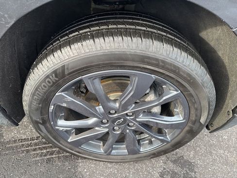 Used 2022 Chevrolet Equinox RS w/ RS Leather Package image 14