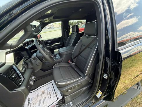 New 2026 GMC Sierra 1500 AT4X AWD/4WD image 16
