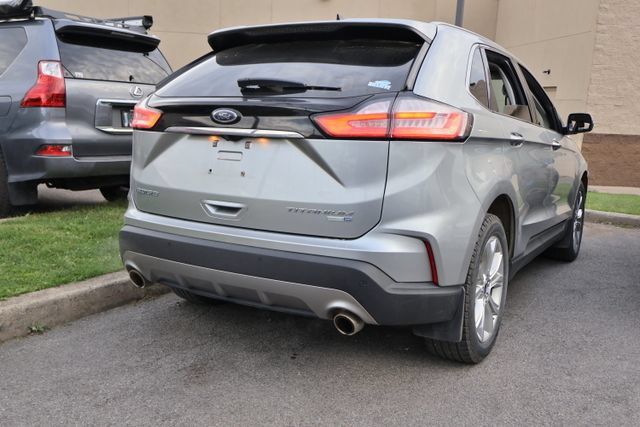 Used 2020 Ford Edge Titanium AWD/4WD image 5