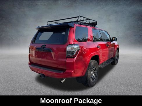 Used 2020 Toyota 4Runner Venture w/ Moonroof Package AWD/4WD image 6