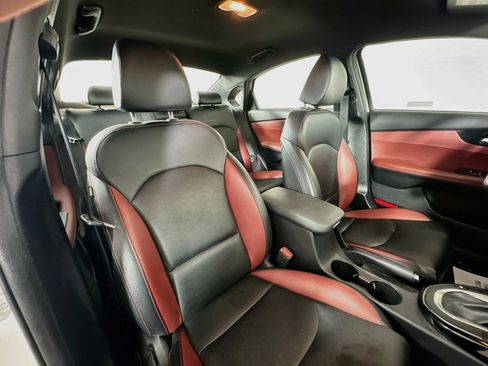 Used 2019 Kia Forte EX FWD image 25