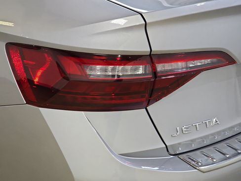 Used 2023 Volkswagen Jetta S FWD image 29