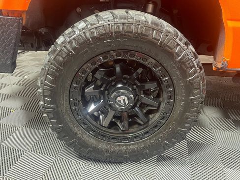 Used 2024 Ford F350 XL w/ XL Chrome Package image 11