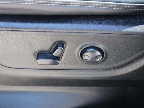 Used 2024 RAM 1500 Big Horn AWD/4WD image 14