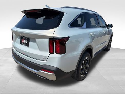 New 2026 Kia Sorento S AWD/4WD image 7