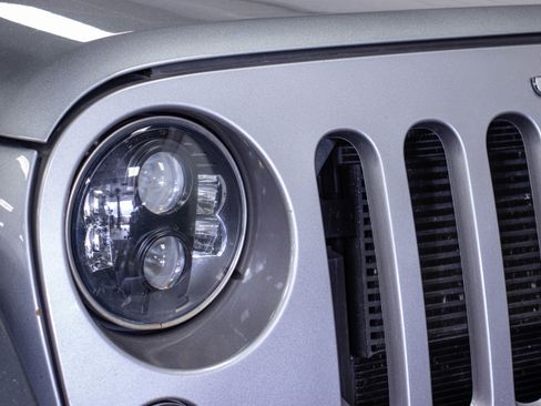 Used 2016 Jeep Wrangler Unlimited Sport w/ Quick Order Package 24S image 13