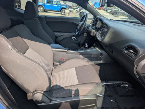 Used 2022 Dodge Challenger R/T Scat Pack RWD image 14