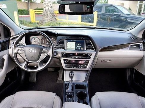 Used 2016 Hyundai Sonata Limited FWD image 18