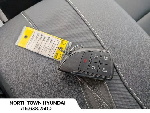 Used 2025 Chevrolet Traverse Z71 w/ Enhanced Driving Package image 21