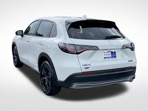 Certified 2026 Honda HR-V Sport image 4