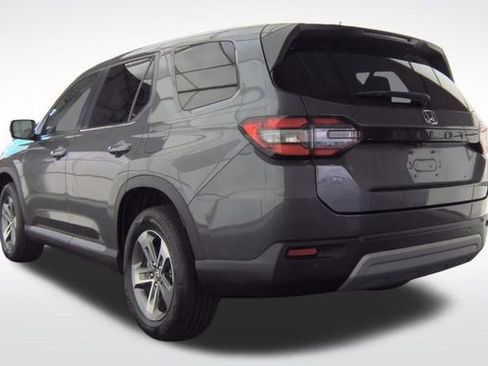 Used 2023 Honda Pilot EX-L image 11