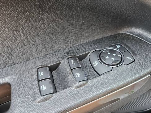 Used 2021 Ford EcoSport SE FWD image 36