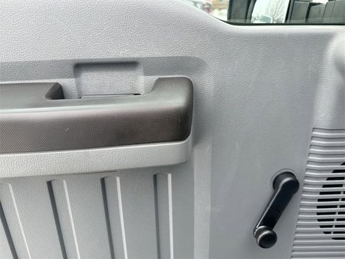 Used 2014 Ford F250 XL image 19