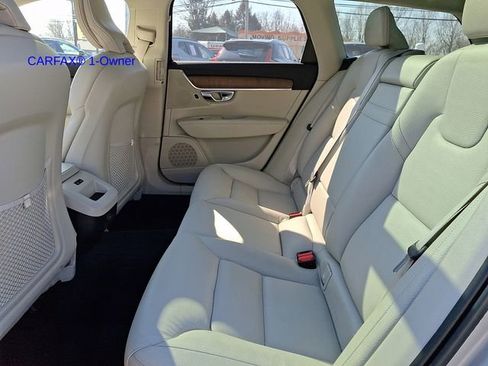 Certified 2022 Volvo V90 B6 Cross Country w/ Advanced Package AWD/4WD image 10