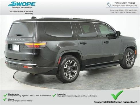 Certified 2024 Jeep Wagoneer Series III AWD/4WD image 3