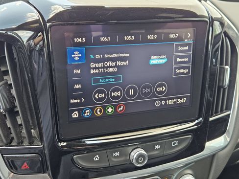 Certified 2023 Chevrolet Traverse LT FWD image 20