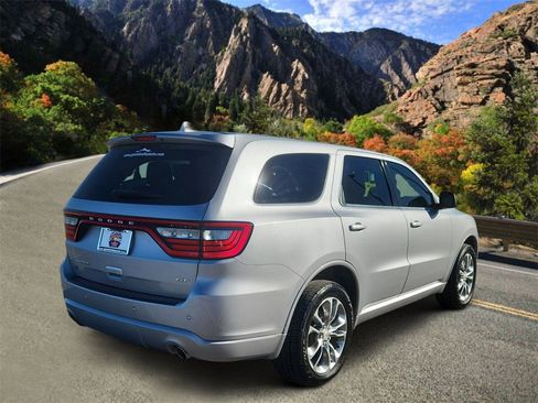 Used 2019 Dodge Durango GT image 3